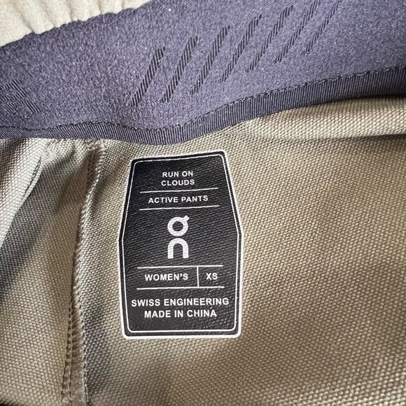 On running Joggers, olive green, Size XS J187 - Picture 9 of 9
